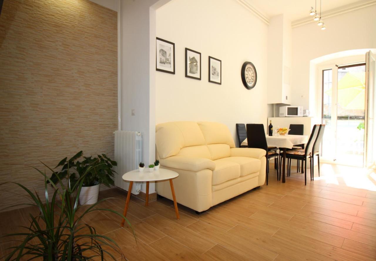 Apartment Old City Πόρετς Εξωτερικό φωτογραφία