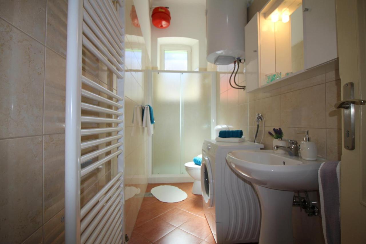 Apartment Old City Πόρετς Εξωτερικό φωτογραφία